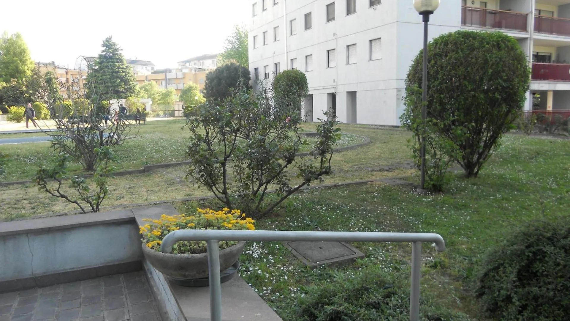 Milan White Tower Flat Bisceglie M1 Hotell Italien
